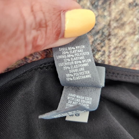 Aerie One Piece Black Swim Suit Size Medium Low Cut Back High Cut Legs Cheeky - Picture 3 of 4